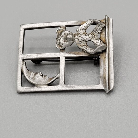 Mystique Teddy Bear Moon in Window Frame Brooch Pin Pewter Silver Tone - Picture 4 of 9